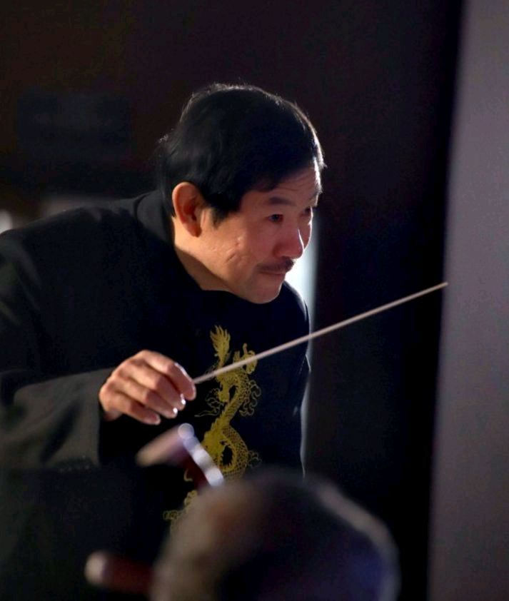 “红歌飞扬”掀起新高潮——记农博园一角唱歌热潮（图2）