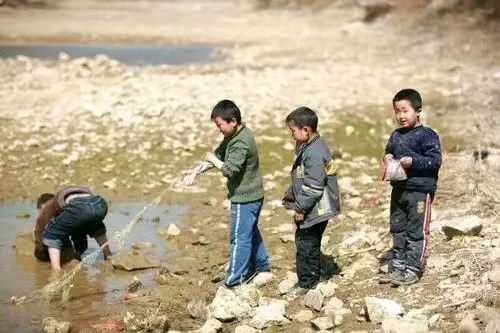 《心归何处——童年》作者/心如大海 主播/红嫂 主编/胡琴(图4)