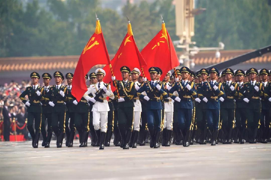 【中华荣耀(赏评)】致敬，八一军旗 文/阿木（图4）