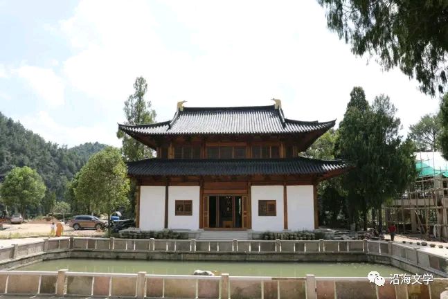 作者:彭相鸿《物华天宝宝华山》(散文)10815期~新京都文艺(图8)