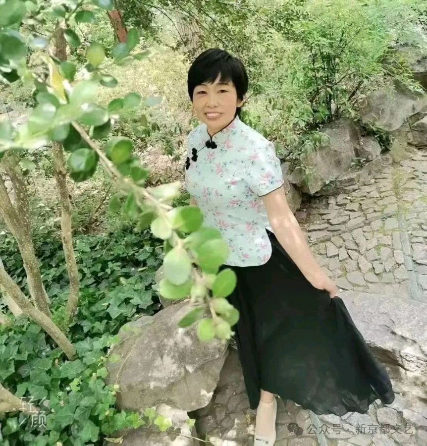 作者：李爱红《七律·咏蝉》10817期~新京都文艺