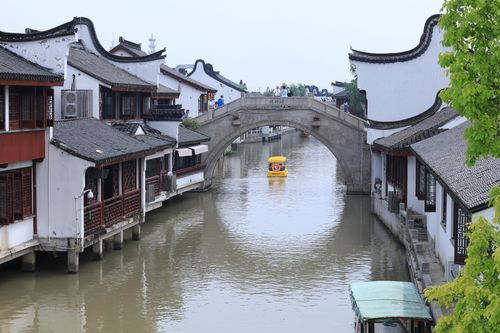 【中华好诗词】分享（上海）优秀诗人纪金东老师《渔家傲·召稼楼古镇》请欣赏（图10）