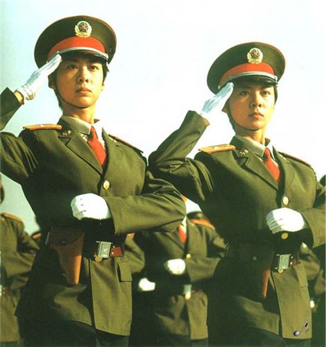 【中国诗人】这样节日 我们都在互相惦记​文/褚向平（河北）​​（图4）