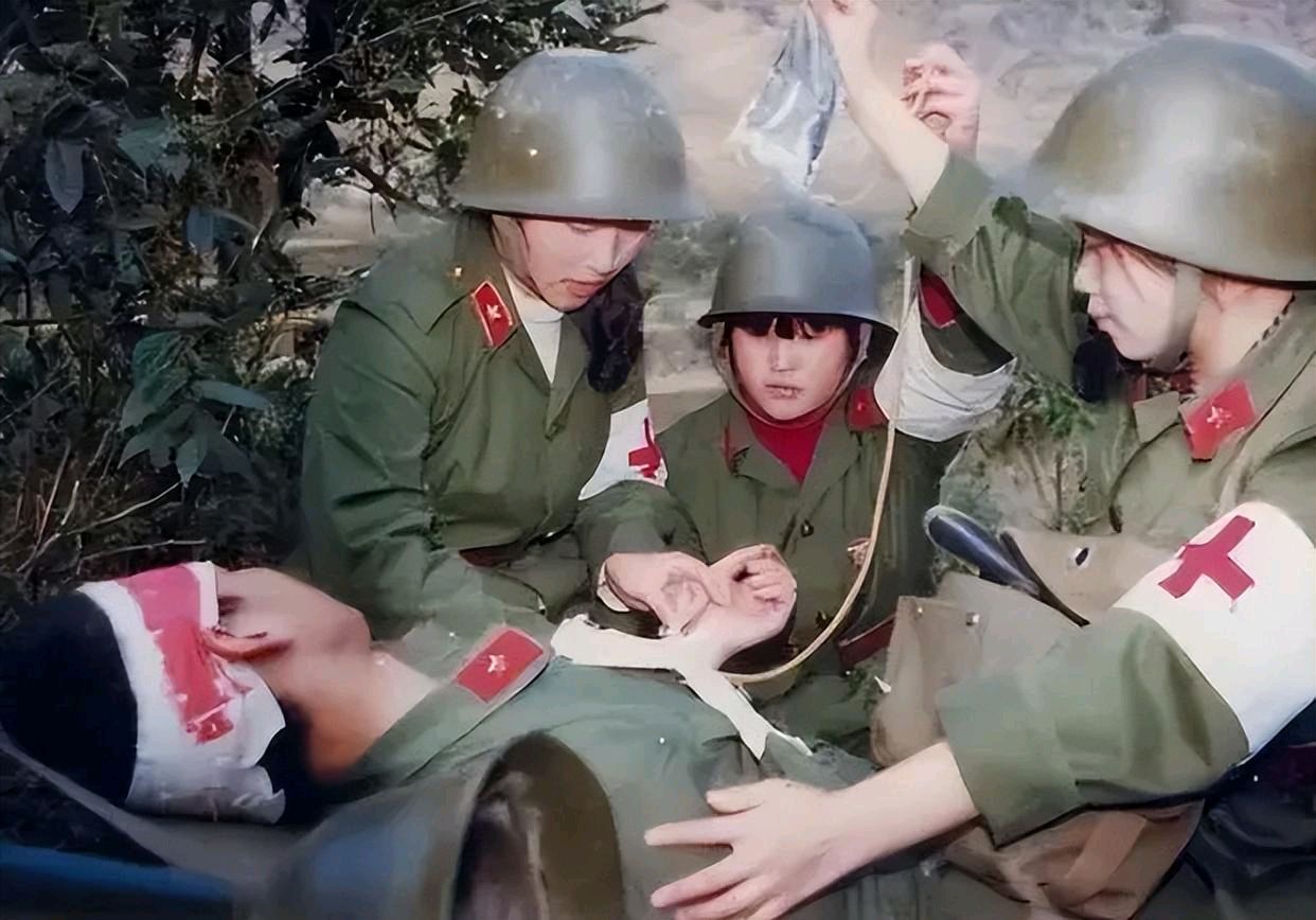请吻我一下，好吗 ——看照片《死吻》感言 作者：陈江（图2）