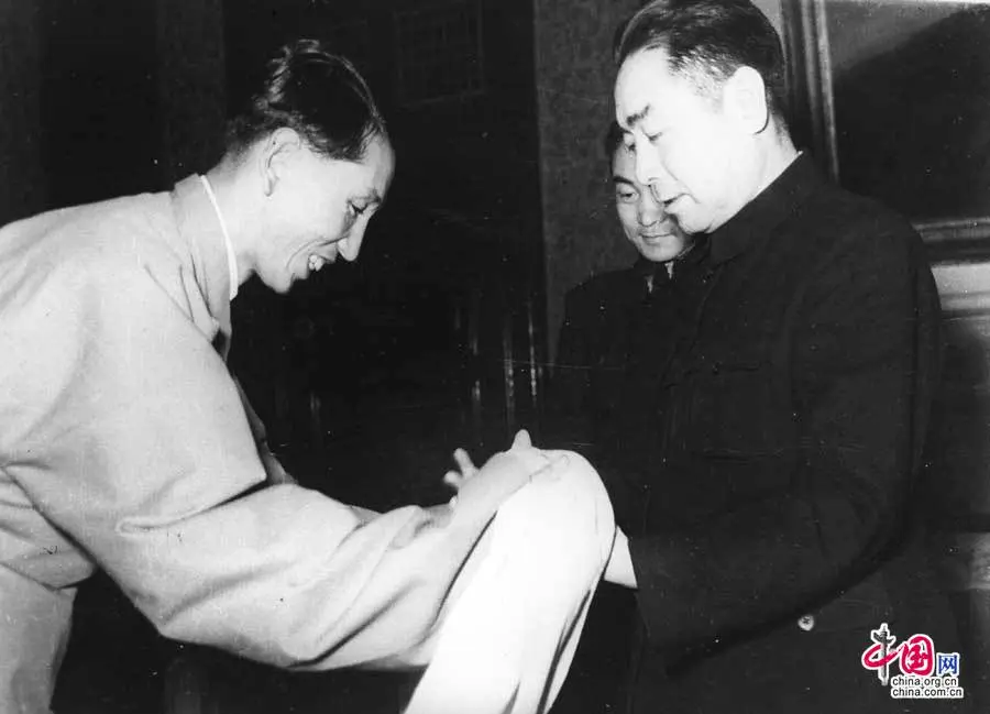 马晓军《海天诗画》名家精品散文诗向前·向前·向前——八一建军节九十七周年抒怀作者‖新华人（青岛）（图15）