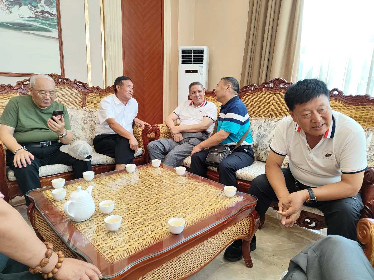 七律·八一战友聚会感怀 作者/卓顺贵（图11）