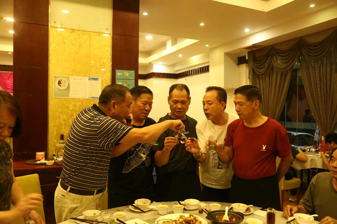为向中国人民解放军建军100周年献礼——深圳举行:参战退役军人群英会，共商服务社会新征程！（图4）