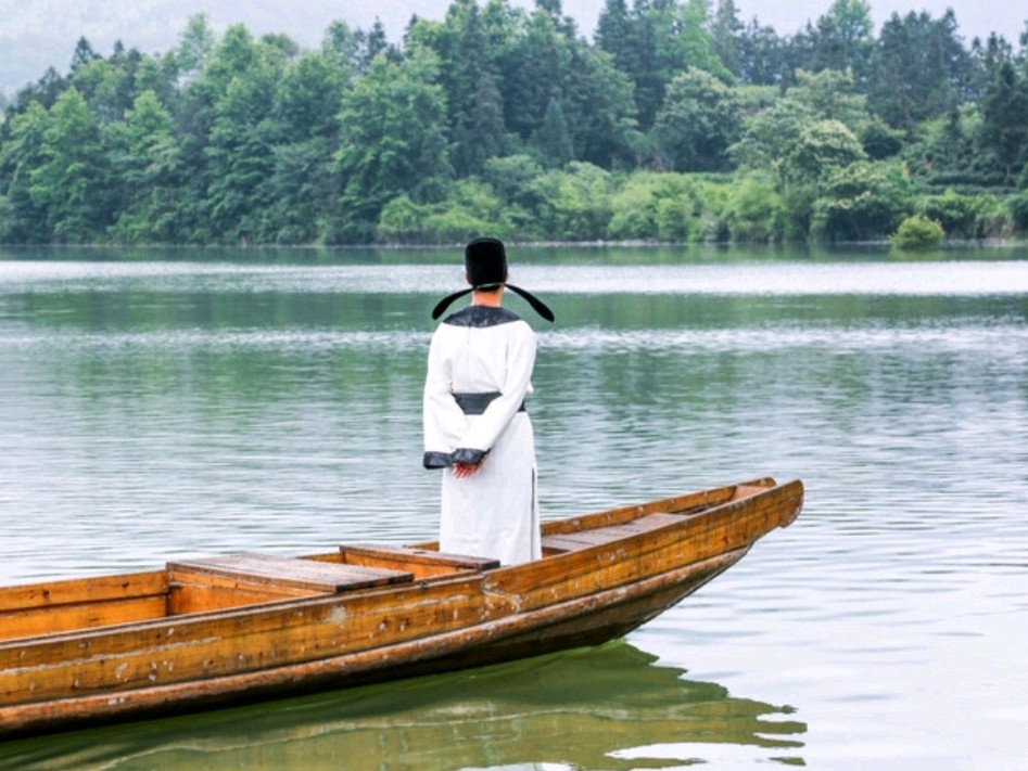 《许峰诗歌研究院》【名家名篇】著名文评家邹中海先生美文欣赏《浅谈诗歌的价值》【总第176期】（图5）