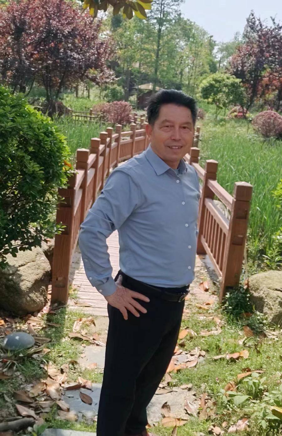 【中华好诗词】分享(上海)著名诗人朱少林先生《五律*立秋得句》请欣赏(图11)