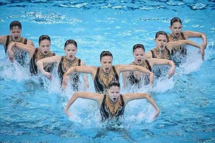 泳技之美看过来——赞中国女子花样游泳队巴黎奥运巧夺金牌-文：诗童山之子（北京）长安街总社【世界诗人名人展】10188期（图5）