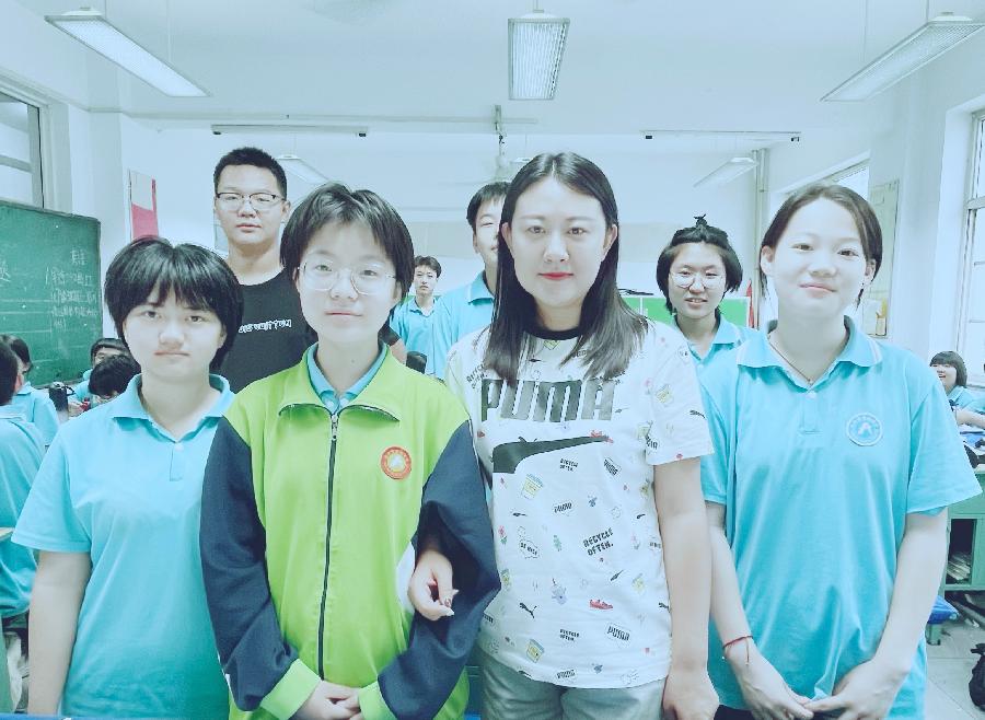 实达中学大先生杨晶晶:“童本大教育宣言”给“三标课堂”带来的启示与指导