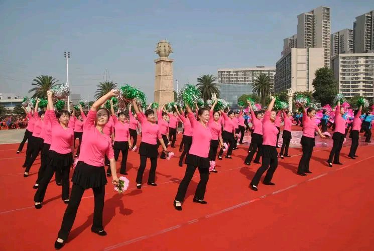 【经典推荐】解寒//老来生活乐[五首欣赏]（图5）