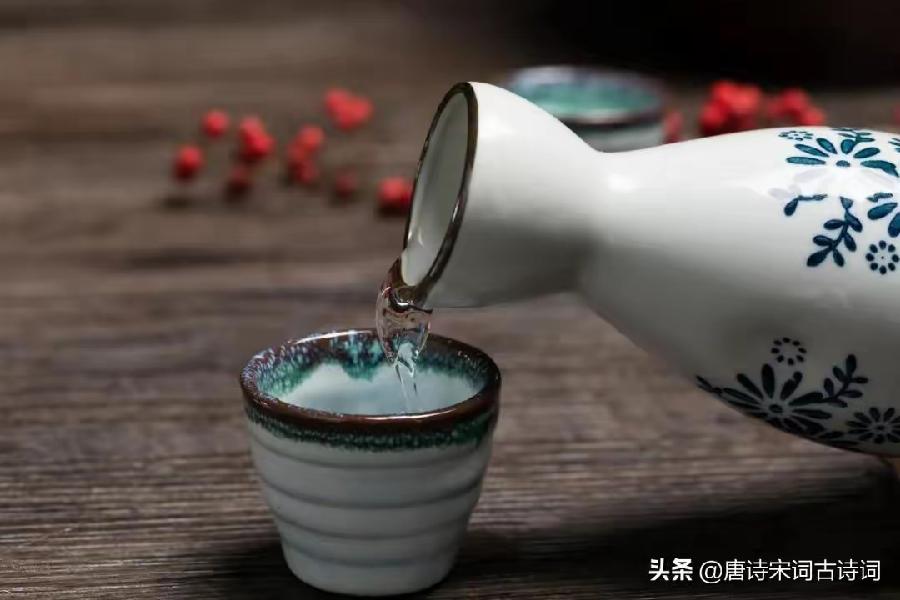 七绝·山居独酌（文/冯清明）……莲叶之珠文学社