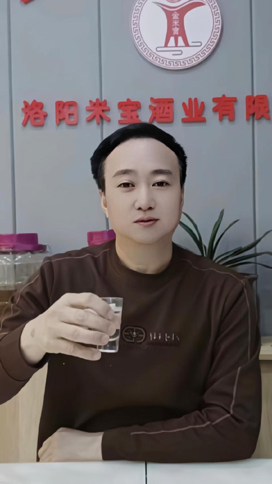 请聆听美女为您诵读「十大文学创作技法突出贡献诗人作家重点嘉宾名单」「百度人才文学院」二十四小时活动热播中!(图15)