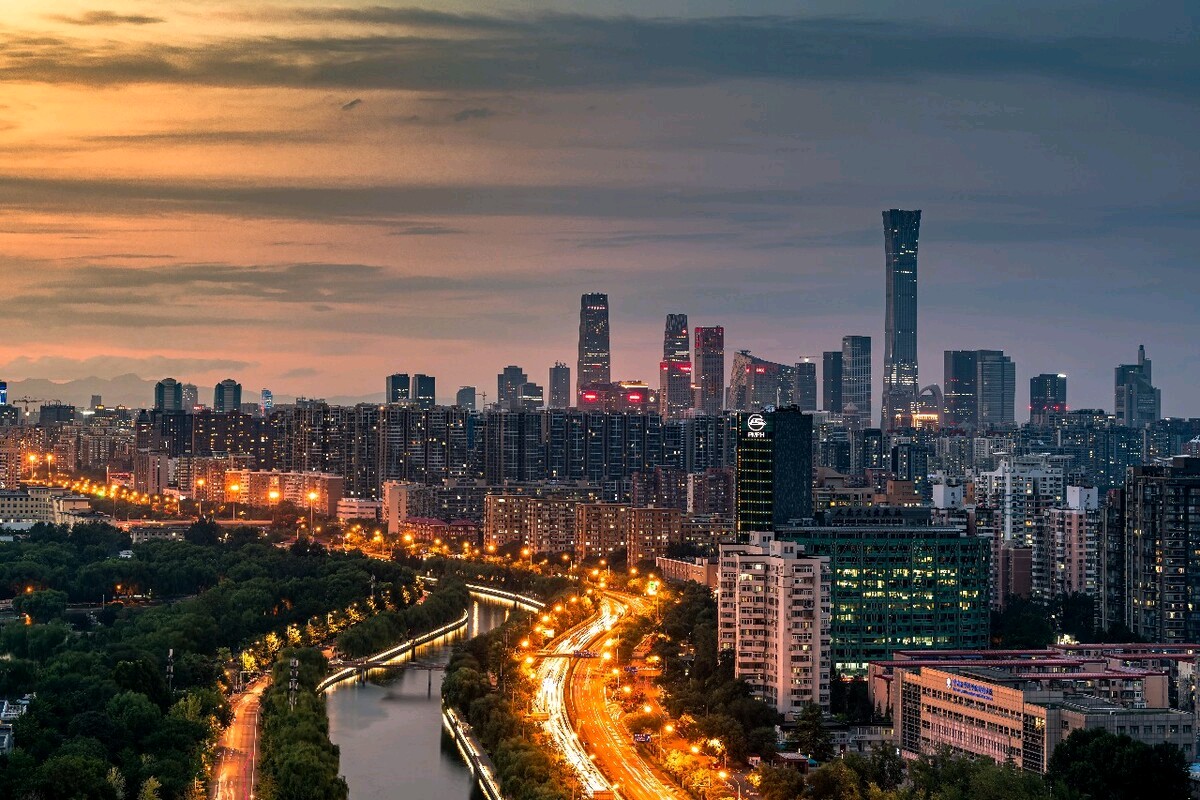 聆听 ‖ 徐燕朗诵《有感诵友们参加诗会》作者/刘洪（图8）
