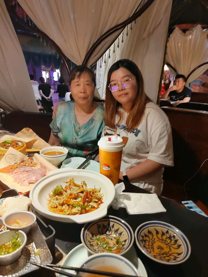 赵長民（旭日东升）编辑∥外孙子王泽豪的十三周岁生日聚餐纪实（图26）