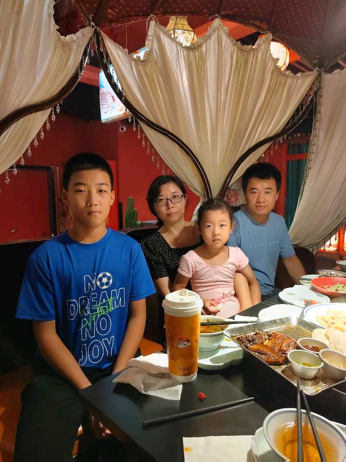 赵長民（旭日东升）编辑∥外孙子王泽豪的十三周岁生日聚餐纪实（图28）