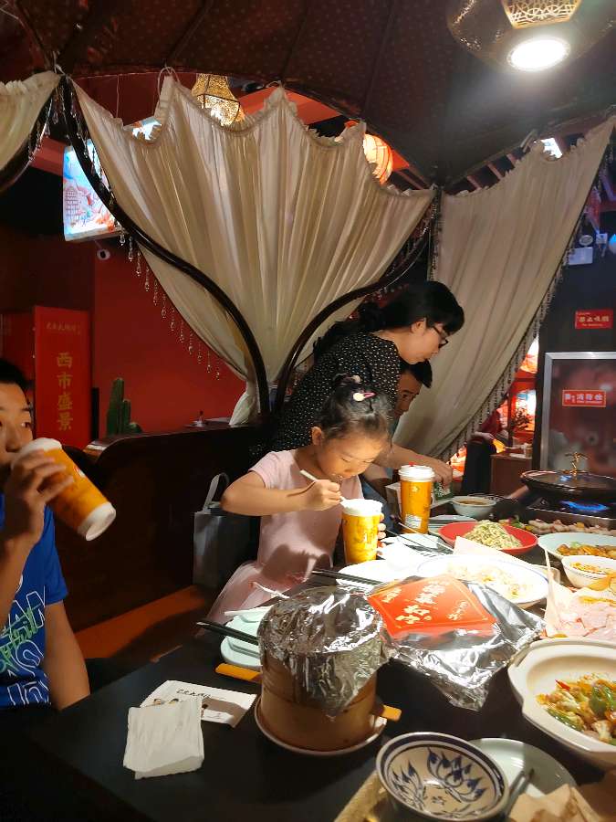 赵長民（旭日东升）编辑∥外孙子王泽豪的十三周岁生日聚餐纪实（图30）