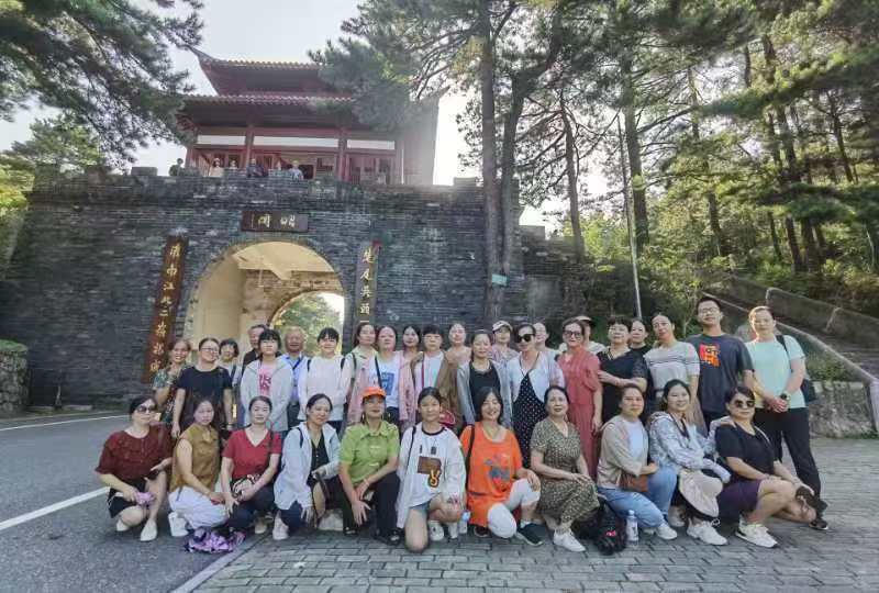 【中华好诗词】分享（湖北）优秀诗人蔡学伦老师《初秋游桃花溪》请欣赏（图7）