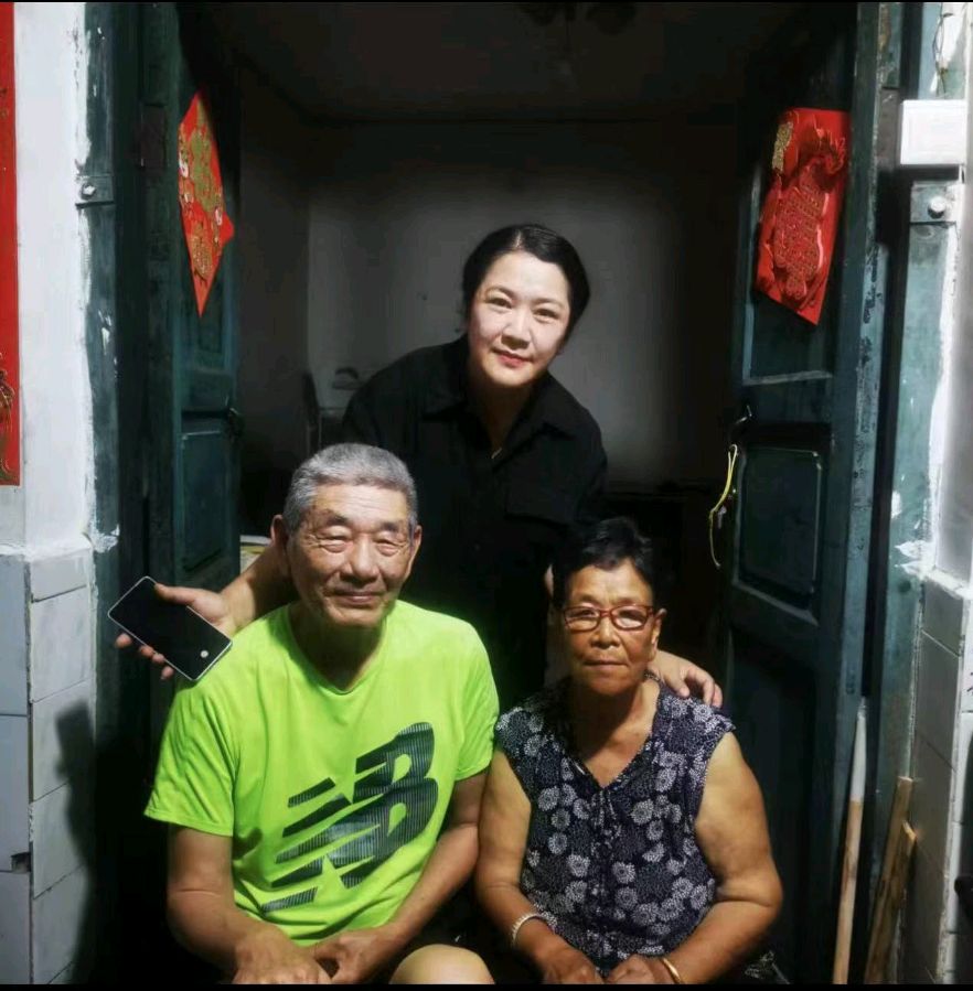 开国上将的佤山女儿