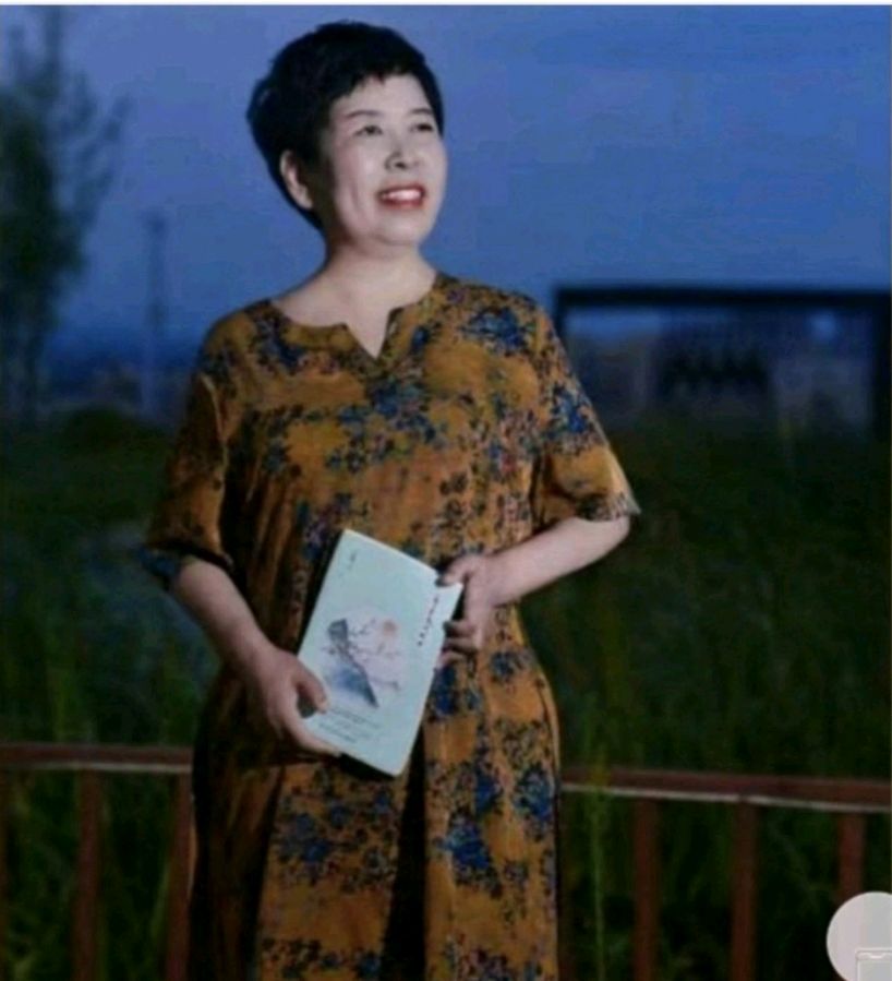 【名家风采】小溪里的黄昏// 作者：韩青//《诗路漫漫》征稿//都市头条（图7）
