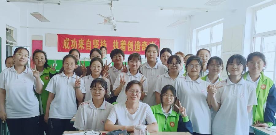 实达大先生张美青：让思想与行动共舞