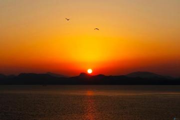 夕阳下 作者：程国良 朗诵：涓涓小溪（图2）