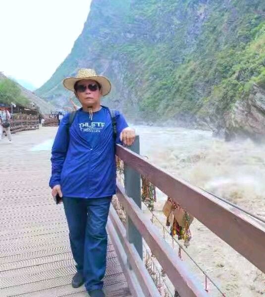 自由体《对着大海微笑》文/郑金波（图4）