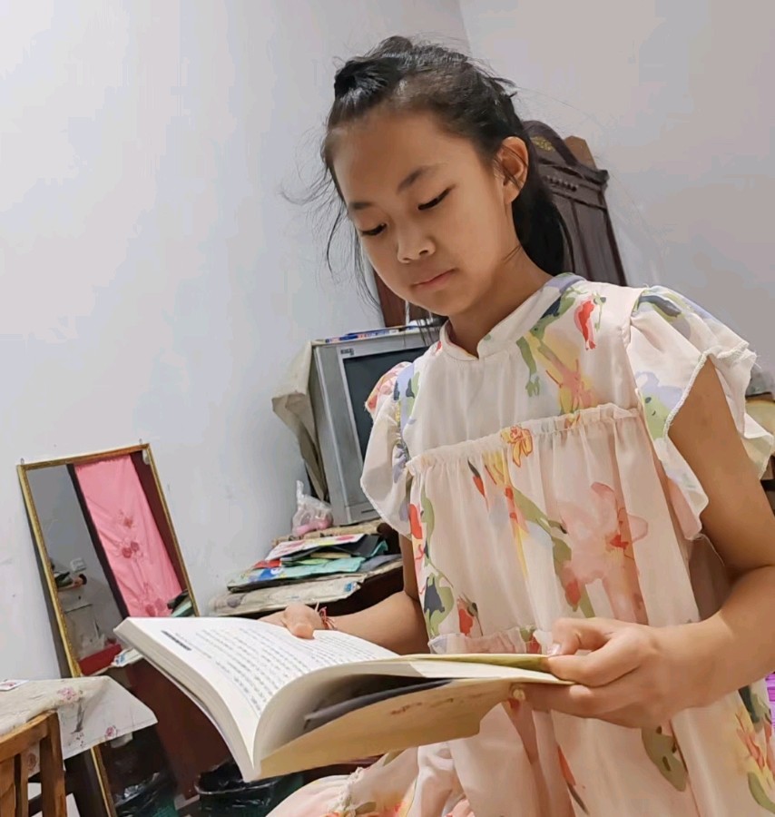 孙女开学了