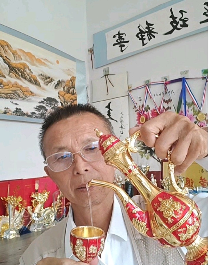 我为何用酒来麻醉自己？——因为我太累/作者：杨胜华（图3）