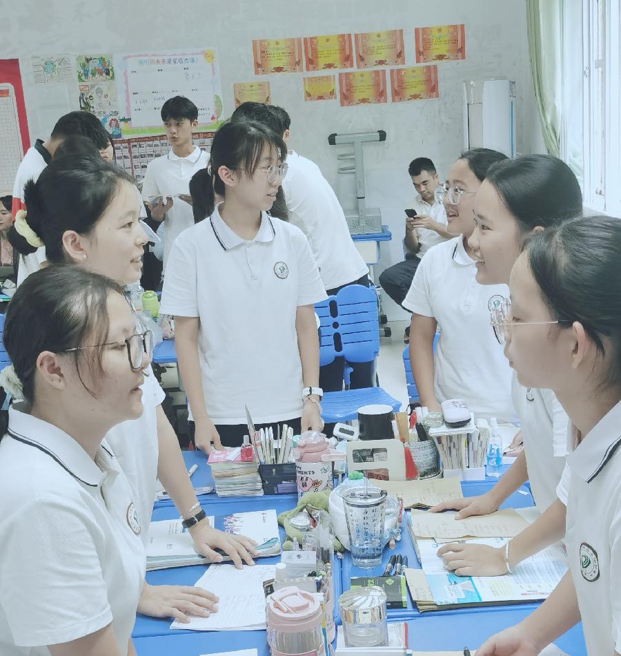 勐腊一中优秀学子刘增美：移用、化用、创用之“三标课堂”（图5）