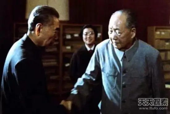 聆听 ‖ 老马朗诵《缅怀毛泽东》作者/王胜利（图7）