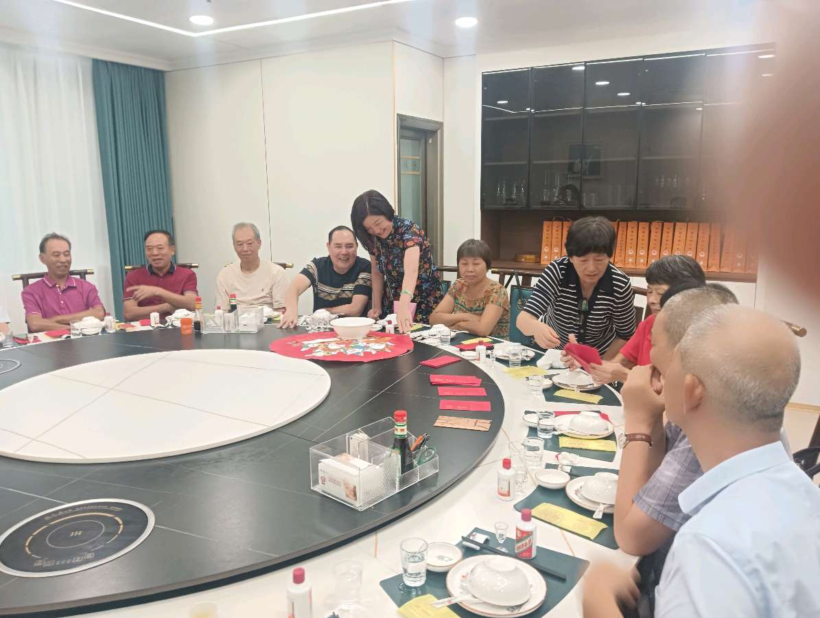 七律-迎中秋朋友博饼小聚～诗||雅轩琴韵（图9）