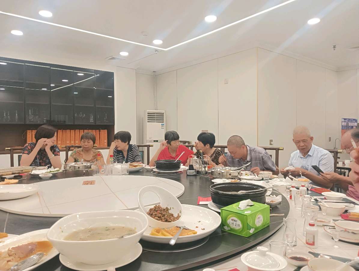 七律-迎中秋朋友博饼小聚～诗||雅轩琴韵（图19）