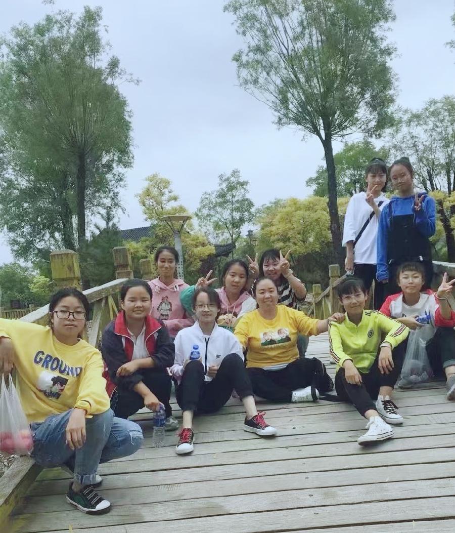 实达大先生梁美平：教学教学，教会自学
