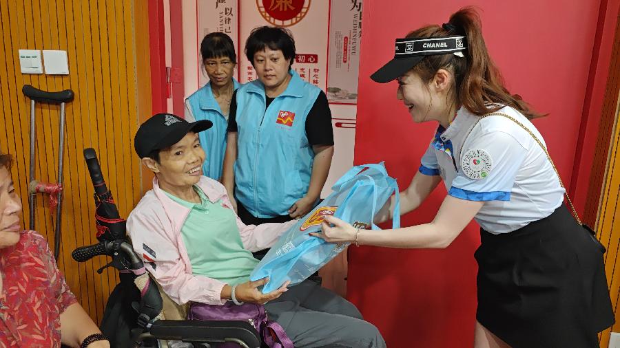 中秋佳节传温情 节日关怀暖人心（图10）