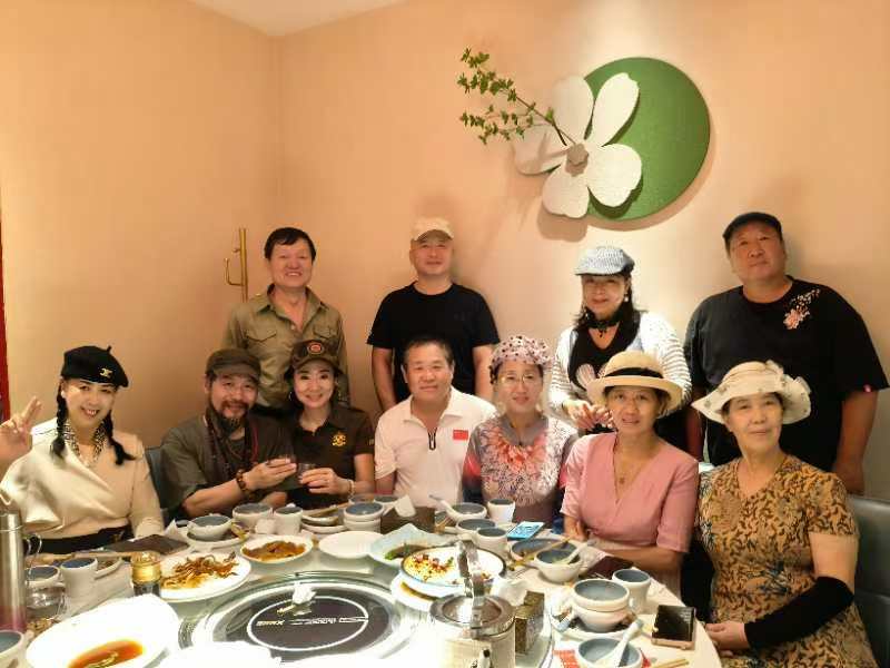 影视剧演员胡京24年9月18日领队打卡慈云寺火车站广场（五）《北京头条》（图35）