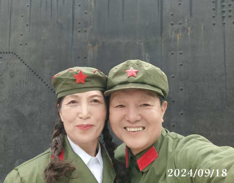 影视剧演员胡京24年9月18日领队打卡慈云寺火车站广场（五）《北京头条》（图54）