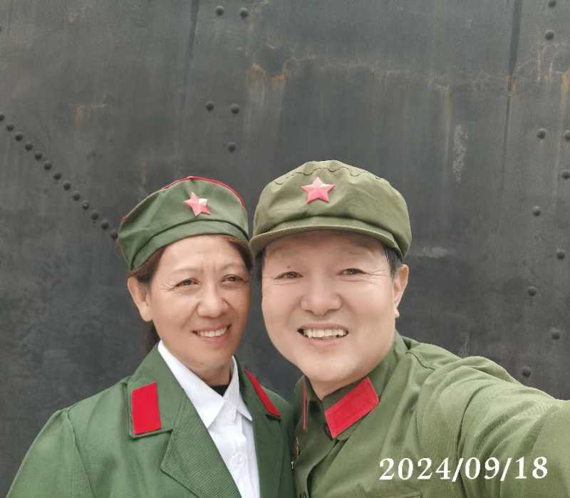 影视剧演员胡京24年9月18日领队打卡慈云寺火车站广场（五）《北京头条》（图52）