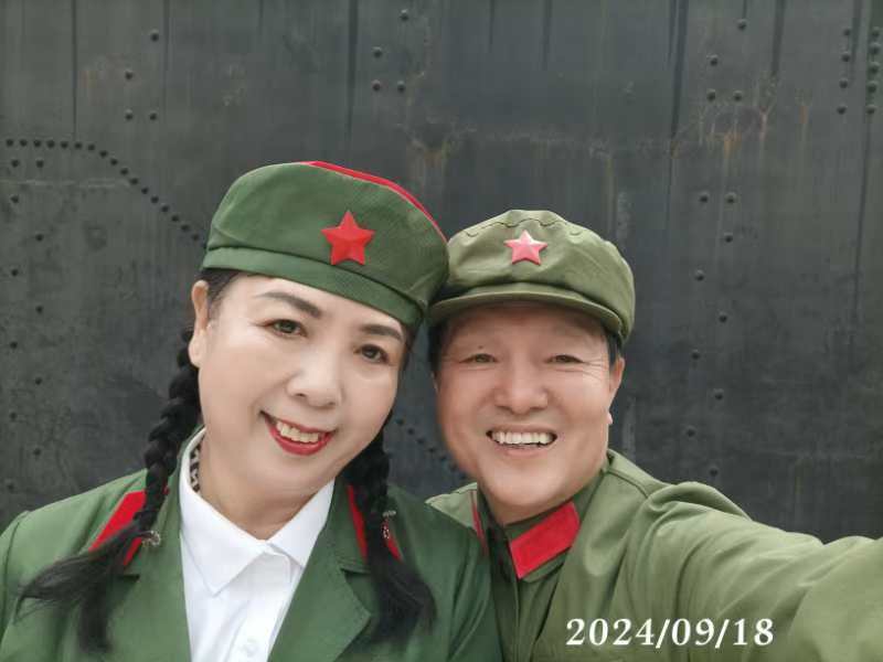 影视剧演员胡京24年9月18日领队打卡慈云寺火车站广场（五）《北京头条》（图53）