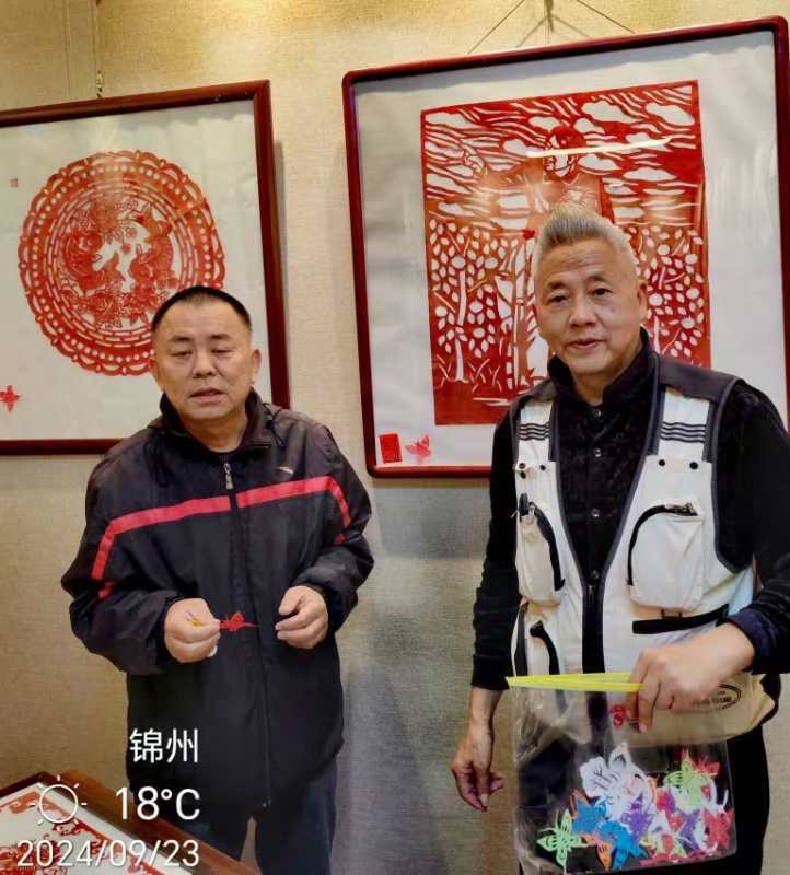 锦州市老年大学欢庆国庆、喜过重阳书画展专刊‖金风送爽翰墨飘香_主编／徐建华_京津沪头条（图7）
