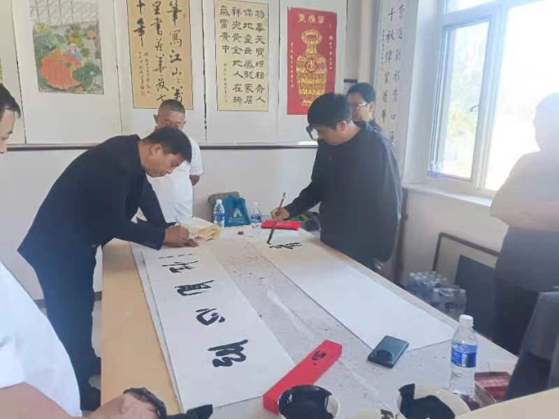 【都市头条向幸福出发编辑部】第12555期 “笔墨歌盛世 书画颂华章”（图24）