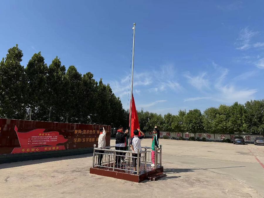 喜迎国庆，歌唱祖国——白佛小学少先队系列活动（图2）