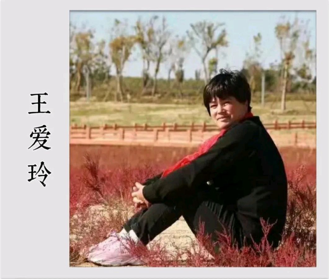 【惟光】异乡人总喜欢对着弯月缝补巷口的风（图11）
