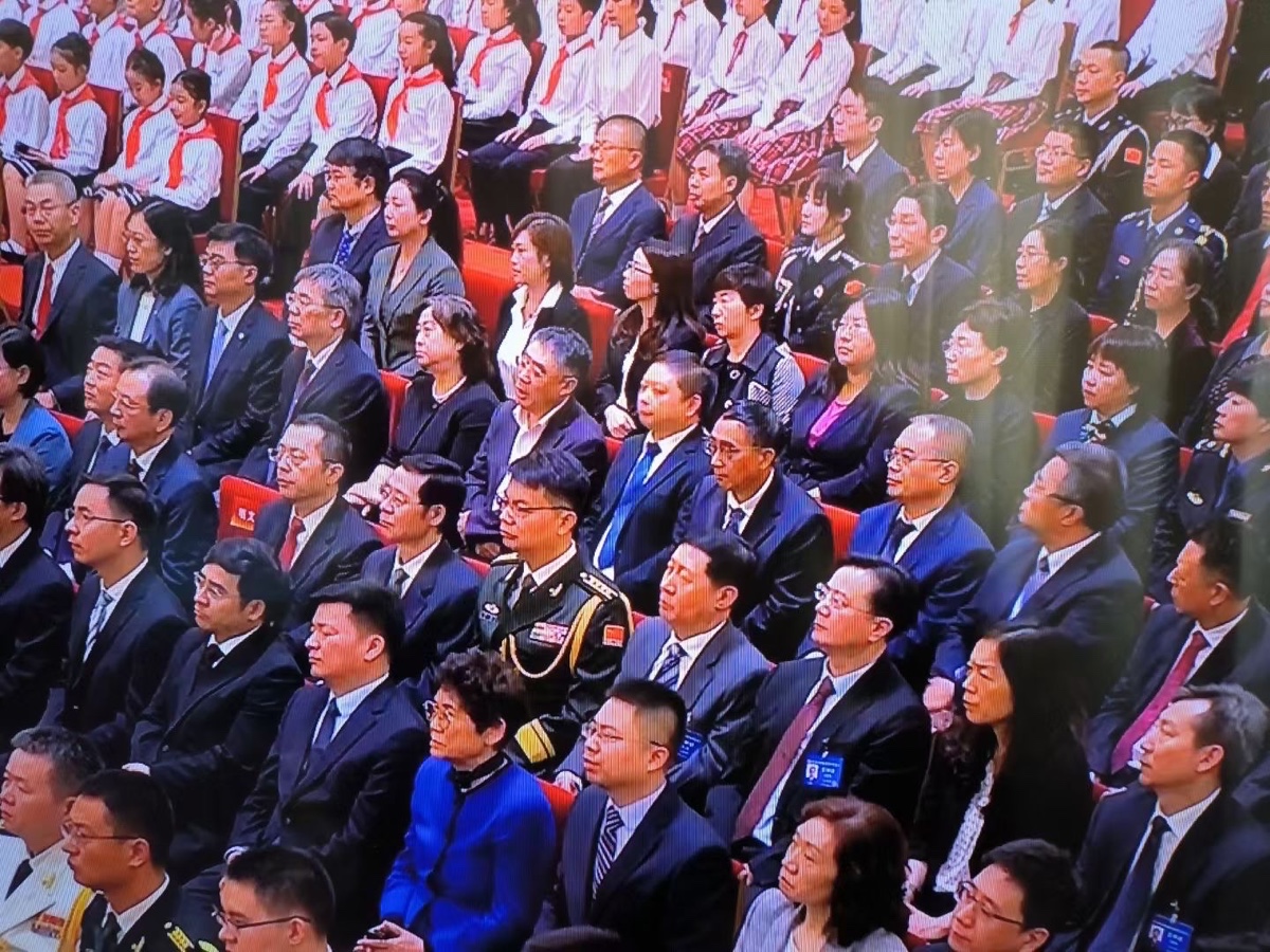 七律 賀国家勋章奖和国家荣誉称号获得者_文/杨振国（北京）京津沪头条（图4）
