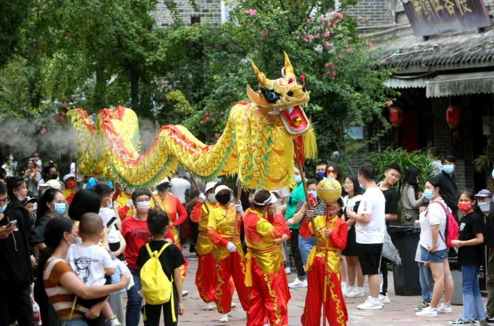 【红色文化】诗词十三组外加平论唐增虎老师礼赞。（图2）