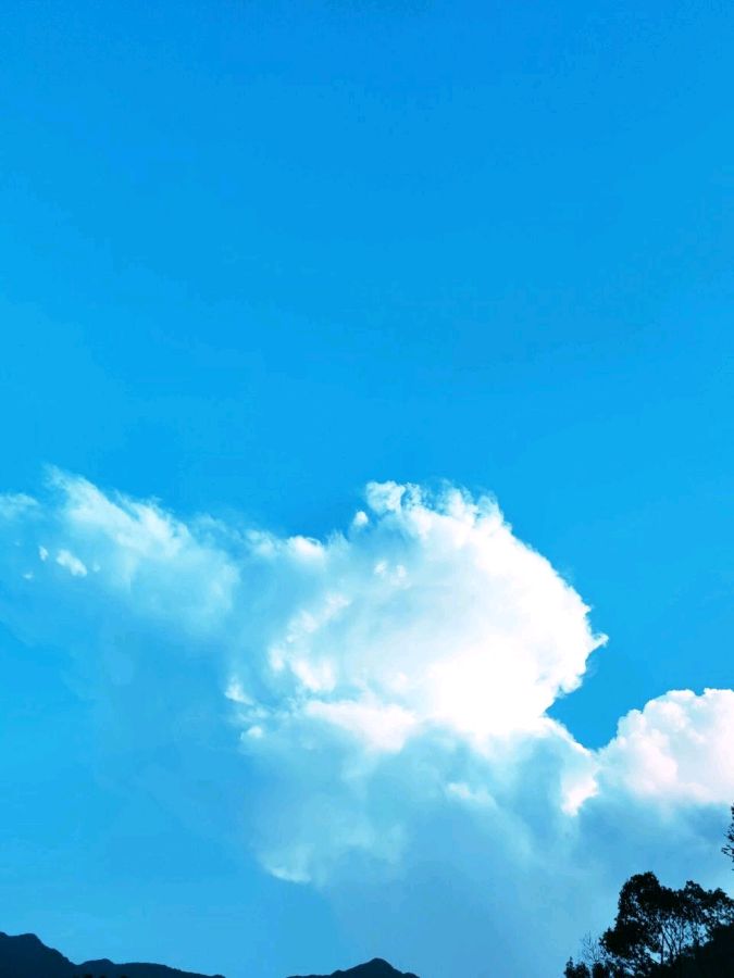 《十月的云》作者:春羽【主播:雪如玉】【桃源国际诗歌文化传媒】用声音传递温暖以诵读致敬人生♬（图5）