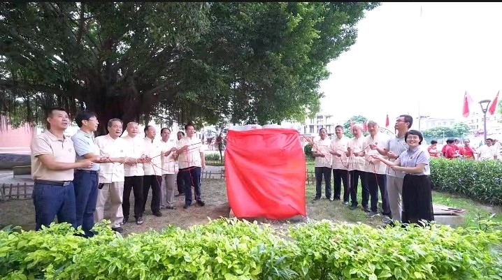 泉港二中高74届（72级）50周年庆典系列诗词（4~5）（图10）