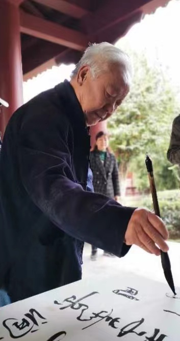【新山东文学社】《七律.浮生秋章（外三首）》王建群 主播/笑笑（图6）