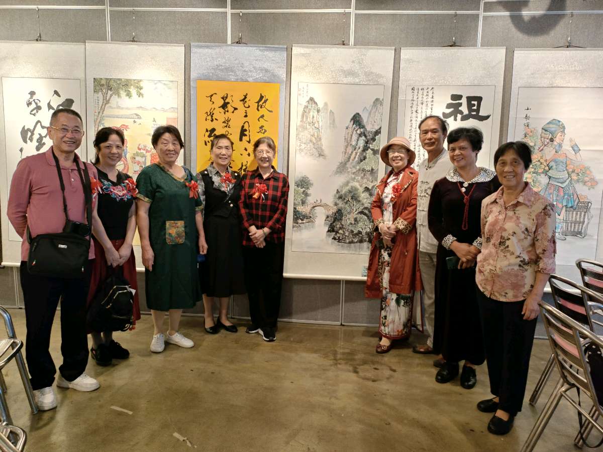 最美夕阳红 映照金秋月∥桂林市2024年重阳节老年书画作品展在市中心书城隆重开幕∥中国桂林都市漓江诗书画社微刊总（第208期）∥书法江湖网展总（第1期）（图135）